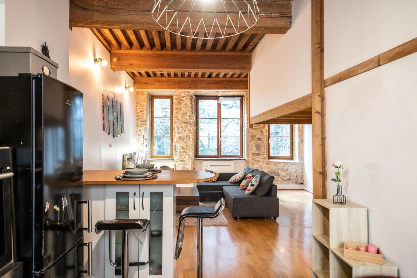 Soyeux - Superbe Canut Quai De Saone Lyon Exteriör bild